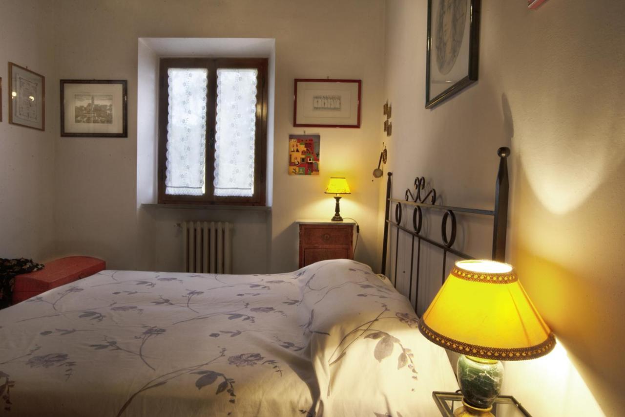 Casa vacanze  Tranquillità e relax in campagna vicino a Siena Rosia Extérieur photo