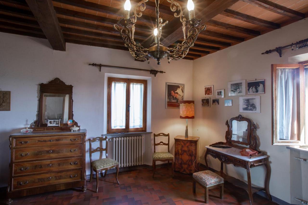 Casa vacanze  Tranquillità e relax in campagna vicino a Siena Rosia Extérieur photo